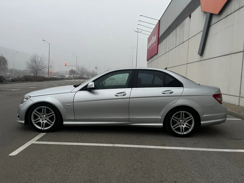 Mercedes-Benz C 320 AMG 4MATIC AVANGARDE, снимка 3 - Автомобили и джипове - 48562420