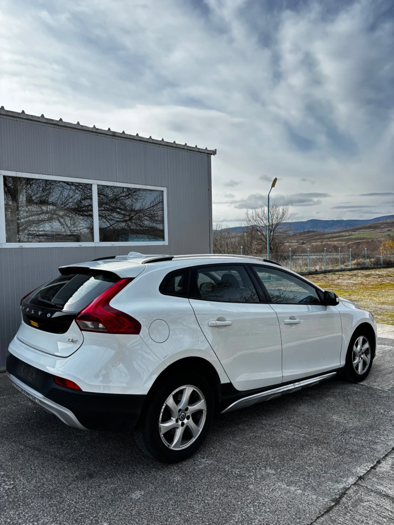 Volvo V40 Cross Country 1.6D 115кс , 2013 година , Италия !, снимка 4 - Автомобили и джипове - 49324490