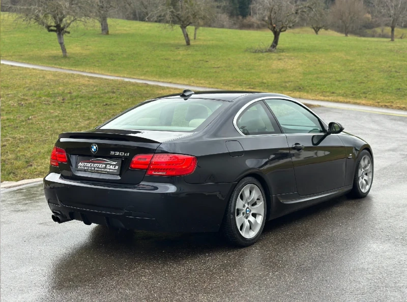 BMW 330 3.0D M Pack, снимка 5 - Автомобили и джипове - 49395580