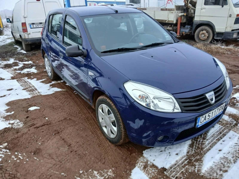 Dacia Sandero, снимка 1 - Автомобили и джипове - 49414827