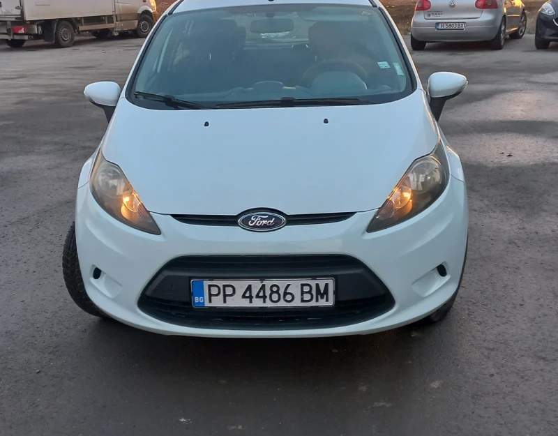 Ford Fiesta, снимка 2 - Автомобили и джипове - 49611092