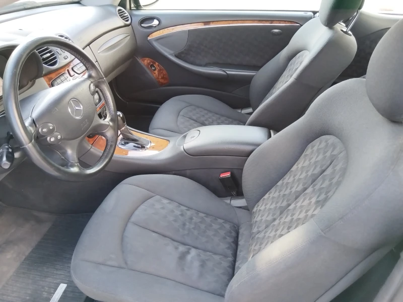 Mercedes-Benz CLK, снимка 5 - Автомобили и джипове - 50198739