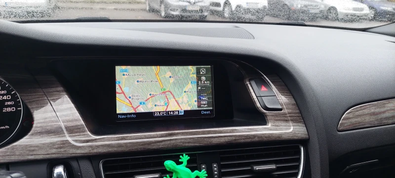 Audi A4 3.0TDI , снимка 9 - Автомобили и джипове - 51268690