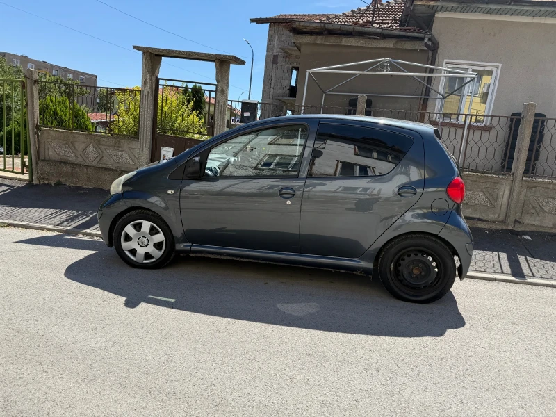 Toyota Aygo, снимка 3 - Автомобили и джипове - 52900227