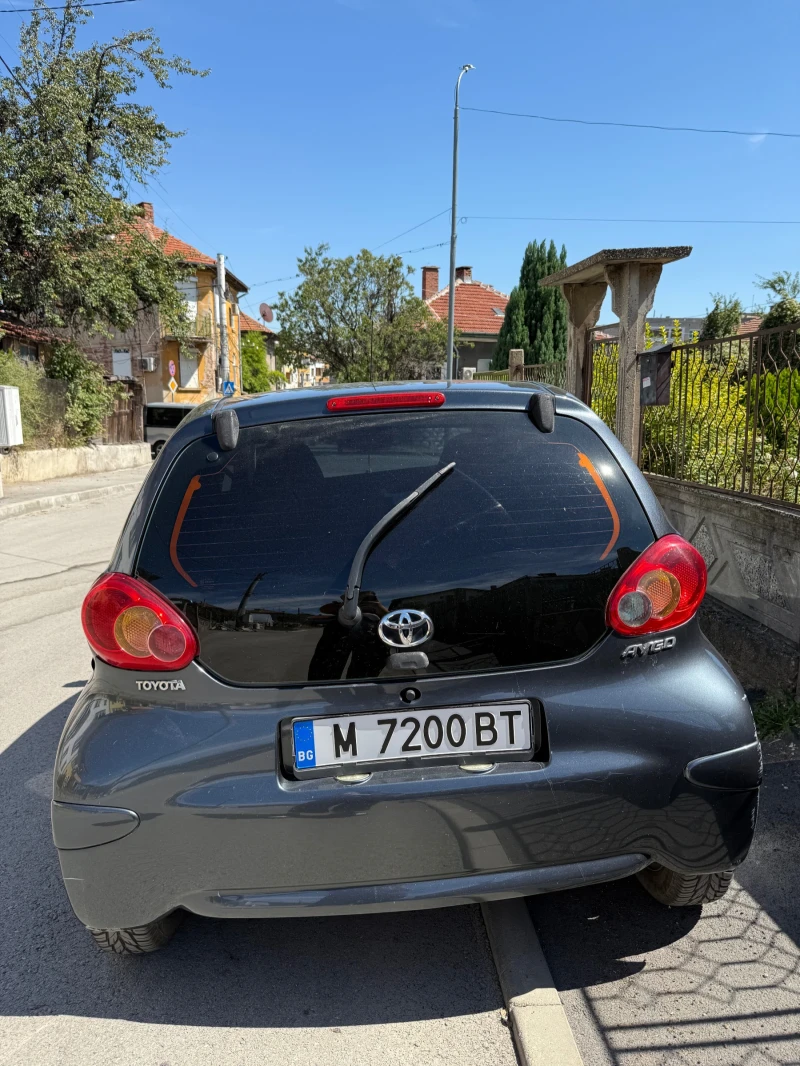 Toyota Aygo, снимка 4 - Автомобили и джипове - 52900227