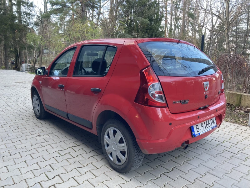 Dacia Sandero I, снимка 4 - Автомобили и джипове - 52696408