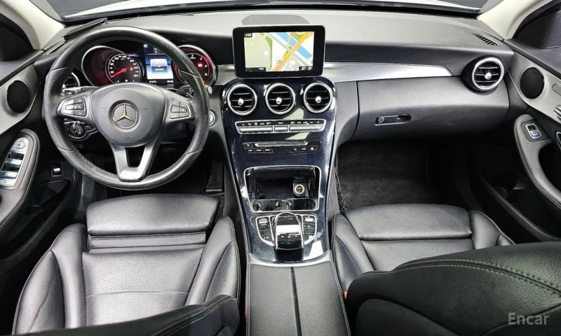 Mercedes-Benz C 220, снимка 7 - Автомобили и джипове - 52706943