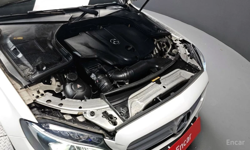 Mercedes-Benz C 220, снимка 6 - Автомобили и джипове - 52706943