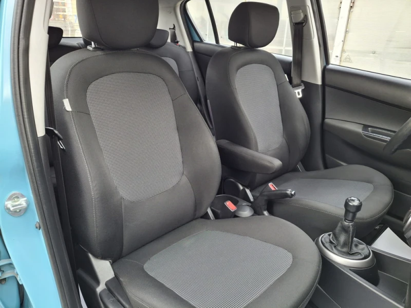 Hyundai I20 1.2 16V, снимка 15 - Автомобили и джипове - 52747540