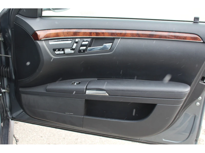 Mercedes-Benz S 450 4.7L V8 4MATIC* Entertainment Package* PANO* Кожа*, снимка 11 - Автомобили и джипове - 52816982