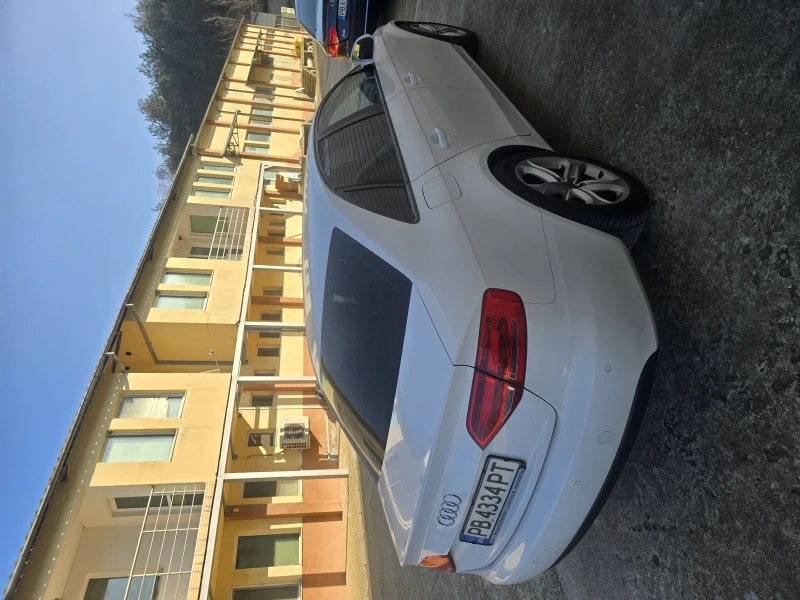Audi A4 Седан, снимка 4 - Автомобили и джипове - 52826208
