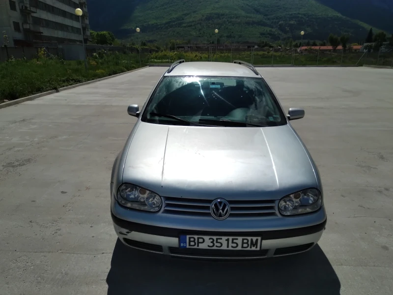 VW Golf Variant, снимка 4 - Автомобили и джипове - 53230720
