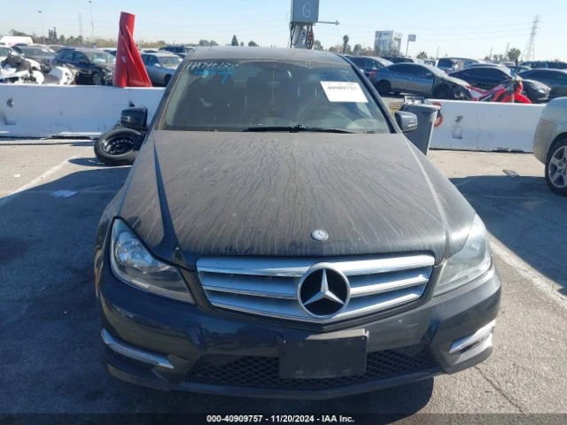 Mercedes-Benz C 300 LUXURY 4MATIC, снимка 2 - Автомобили и джипове - 48237859