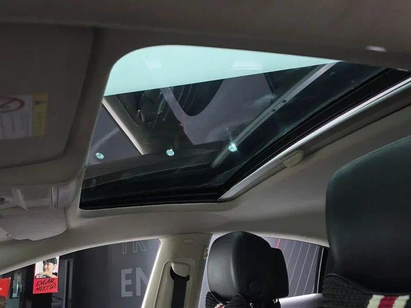 VW CC 2.0 TDI 4Motion, снимка 15 - Автомобили и джипове - 54303465