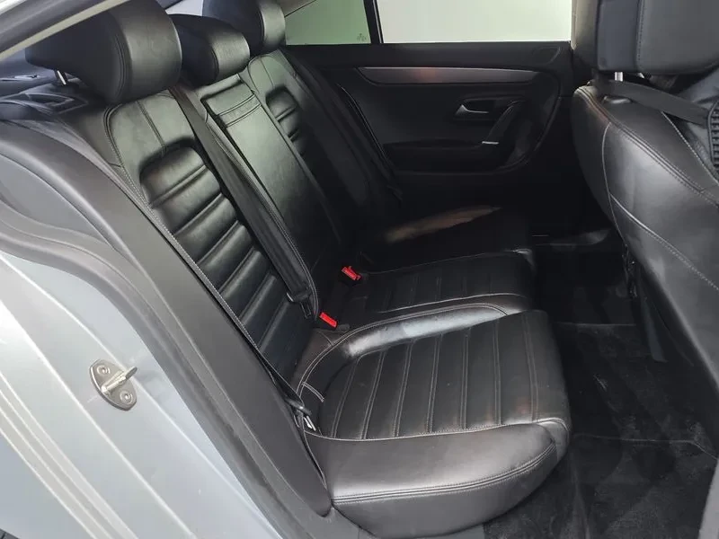 VW CC 2.0 TDI 4Motion, снимка 12 - Автомобили и джипове - 54303465
