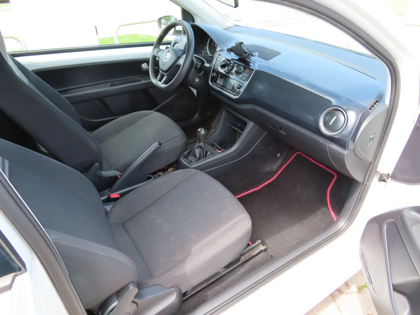 VW Up VW move up! 1.0 EcoFuel BMT - изображение 5