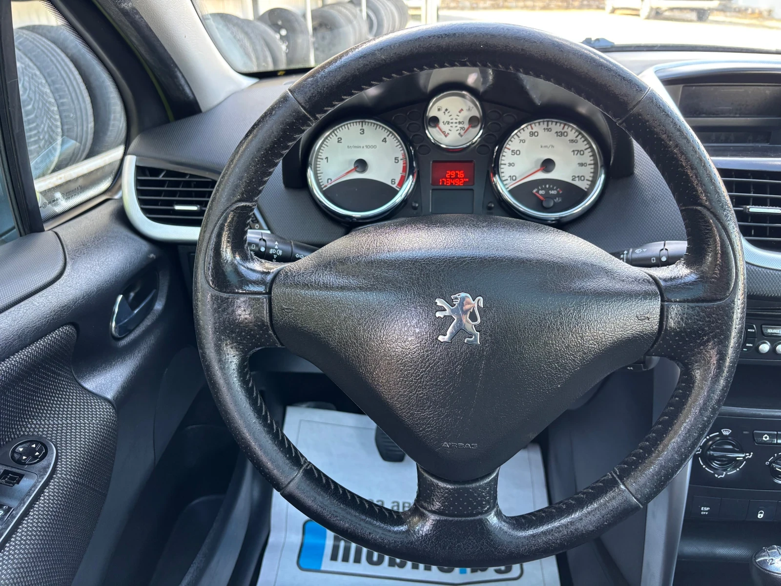 Peugeot 207 Възможен бартер 1.6HDI  Климатик Германия , снимка 11 - Автомобили и джипове - 53250461