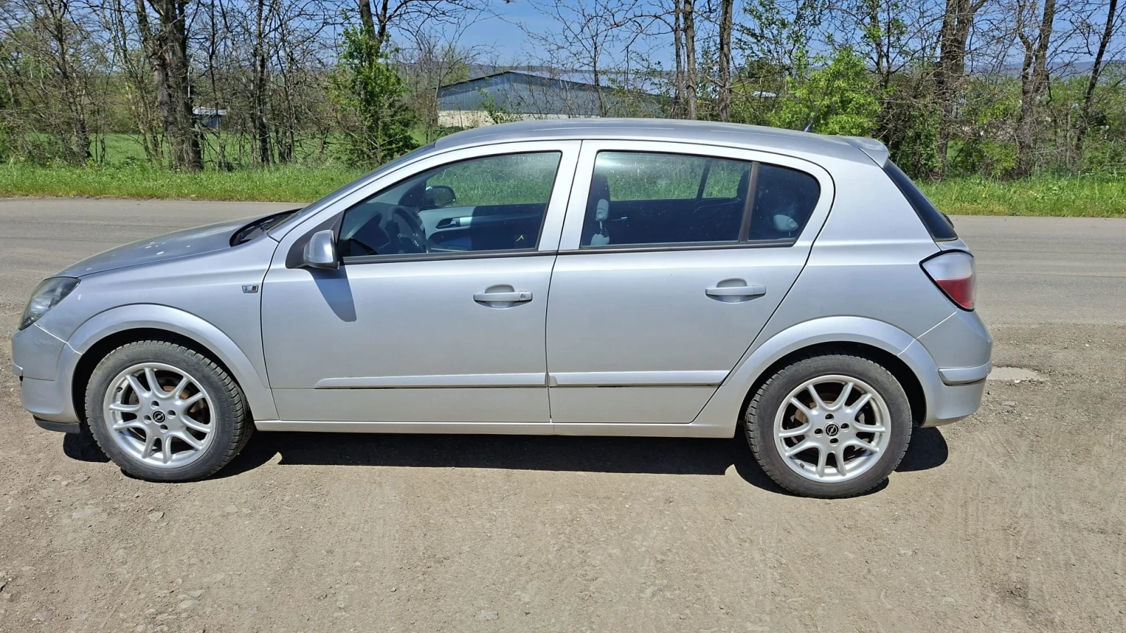 Opel Astra, снимка 4 - Автомобили и джипове - 54331594