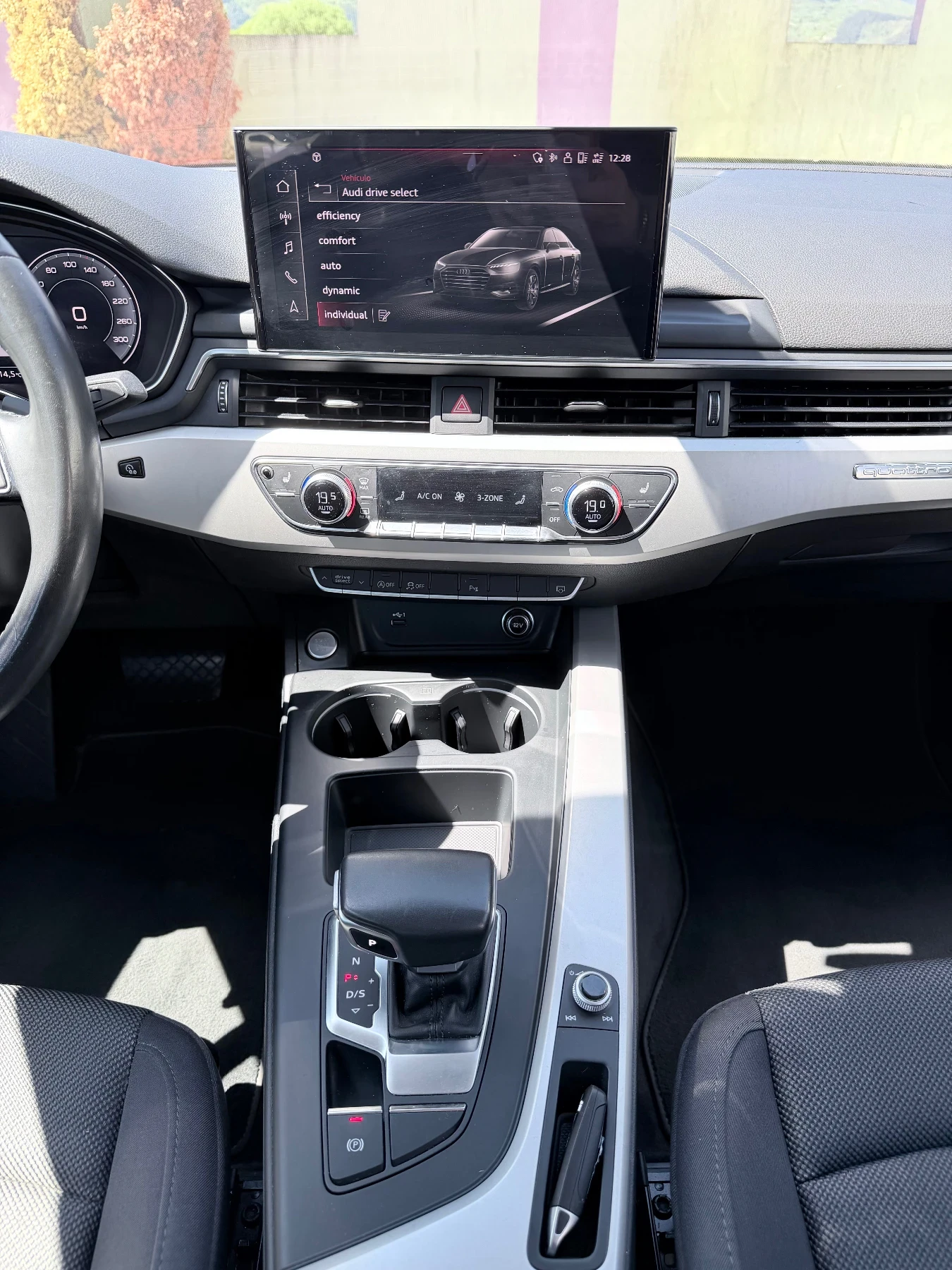 Audi A4 4.5 tfsi 2.0 265 ����� ������ �-���� | Mobile.bg � ����������� 11