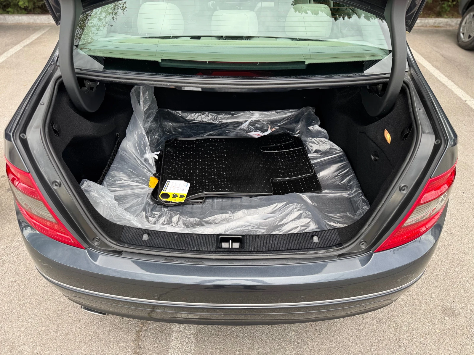 Mercedes-Benz C 220 Avantgarde (OM646), снимка 9 - Автомобили и джипове - 54544147