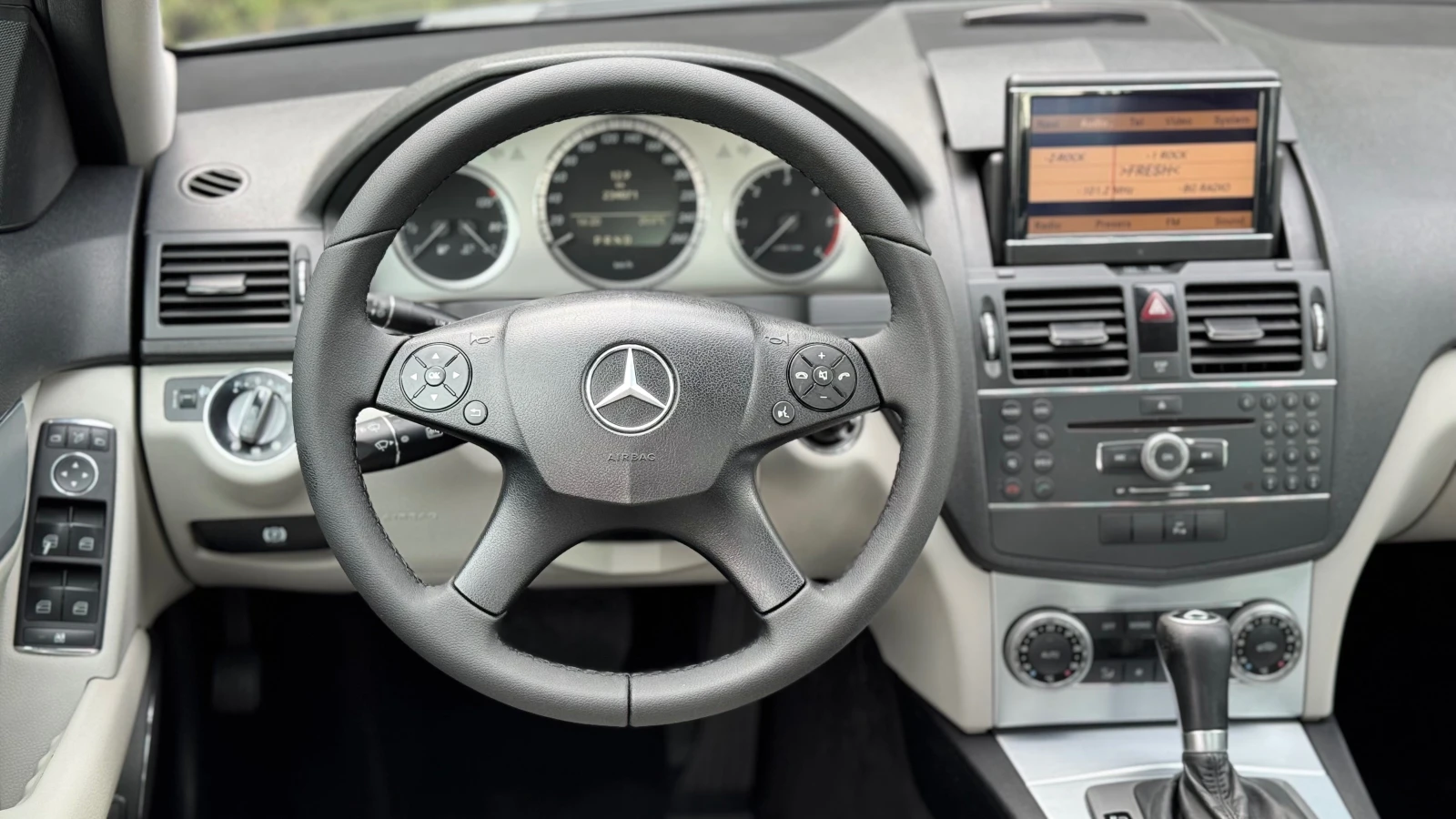 Mercedes-Benz C 220 Avantgarde (OM646), снимка 13 - Автомобили и джипове - 54544147