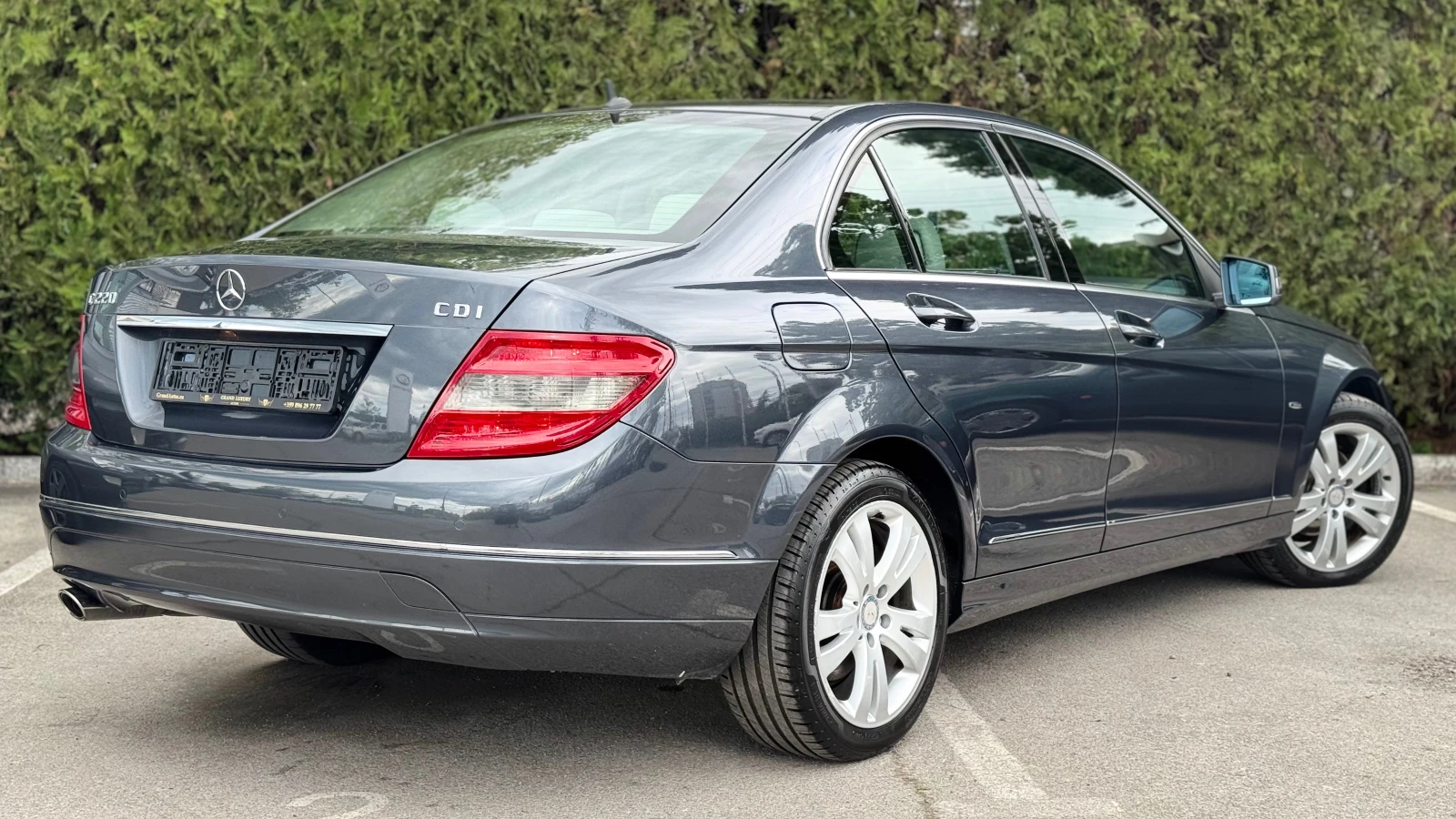 Mercedes-Benz C 220 Avantgarde (OM646), снимка 4 - Автомобили и джипове - 54544147