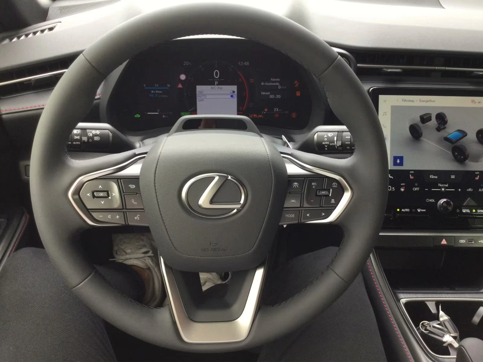 Lexus LBX ���!/ELEGANT/136HP/BLACK/CAM/NAVI/CPLAY/KLESS/304q | Mobile.bg � ����������� 8