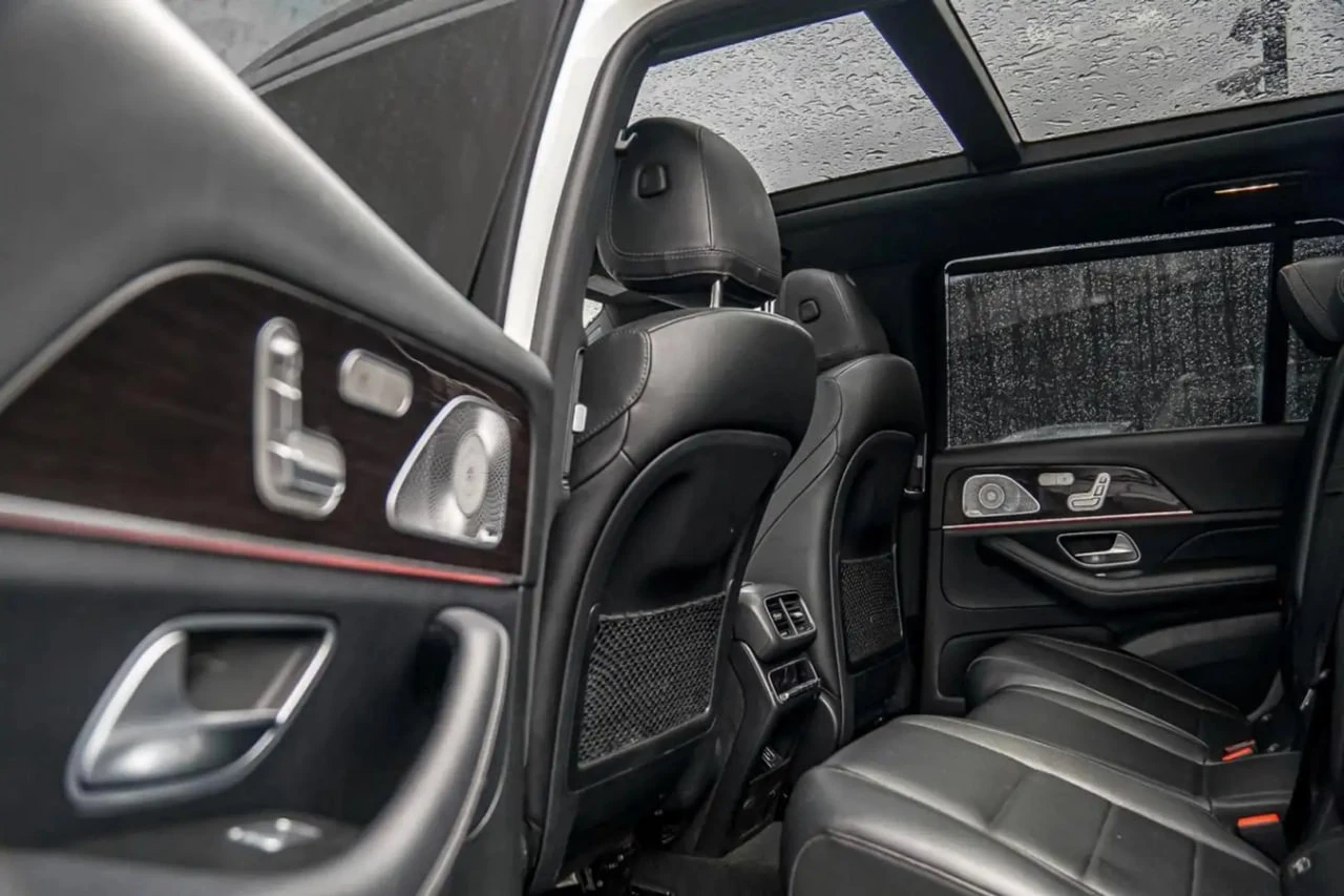 Mercedes-Benz GLS 450 360| ПАНО| HUD| ПОДГРЕВ| ОБДУХВАНЕ, снимка 8 - Автомобили и джипове - 54778243