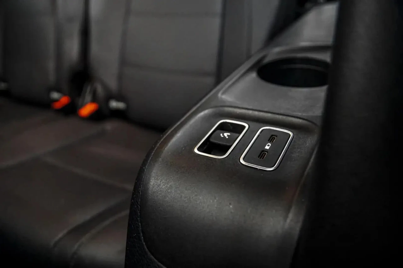 Mercedes-Benz GLS 450 360| ПАНО| HUD| ПОДГРЕВ| ОБДУХВАНЕ, снимка 10 - Автомобили и джипове - 54778243