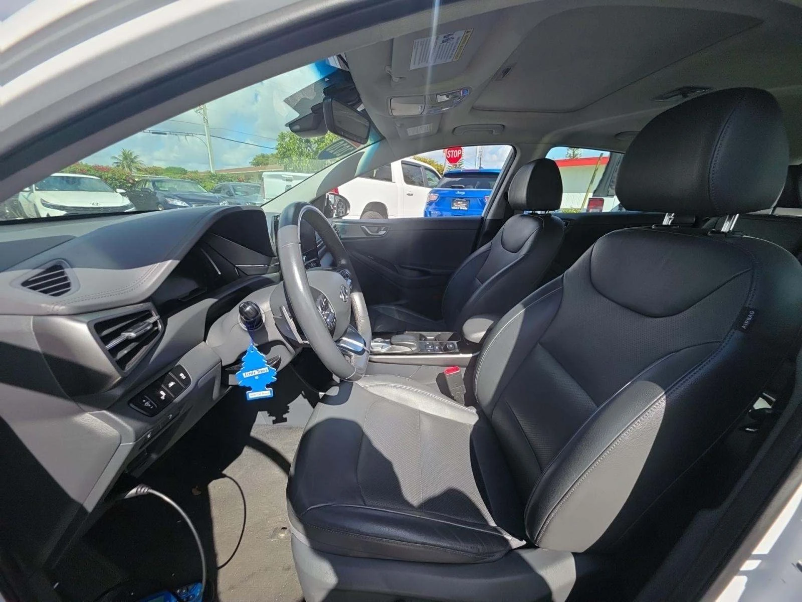 Hyundai Ioniq Electric Limited, снимка 5 - Автомобили и джипове - 54840585