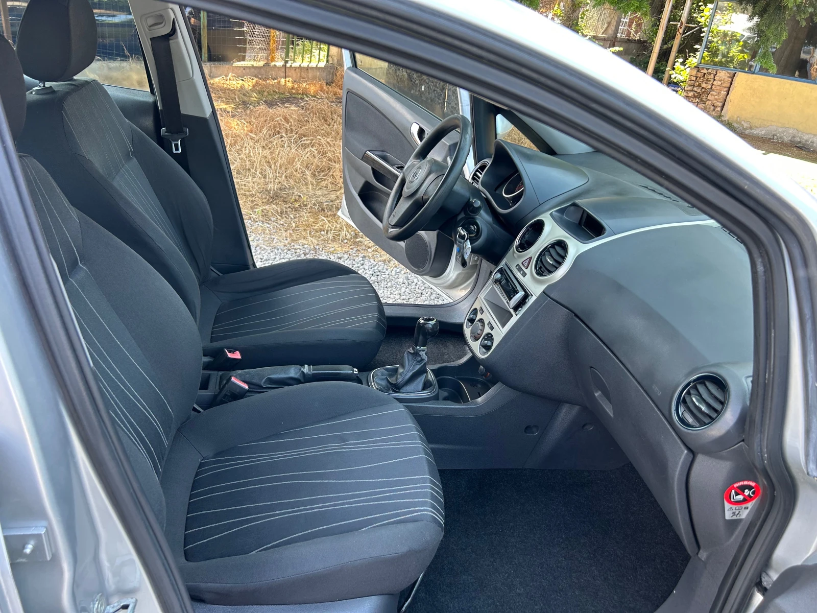 Opel Corsa 1.2I 16V EURO4, снимка 14 - Автомобили и джипове - 54863981