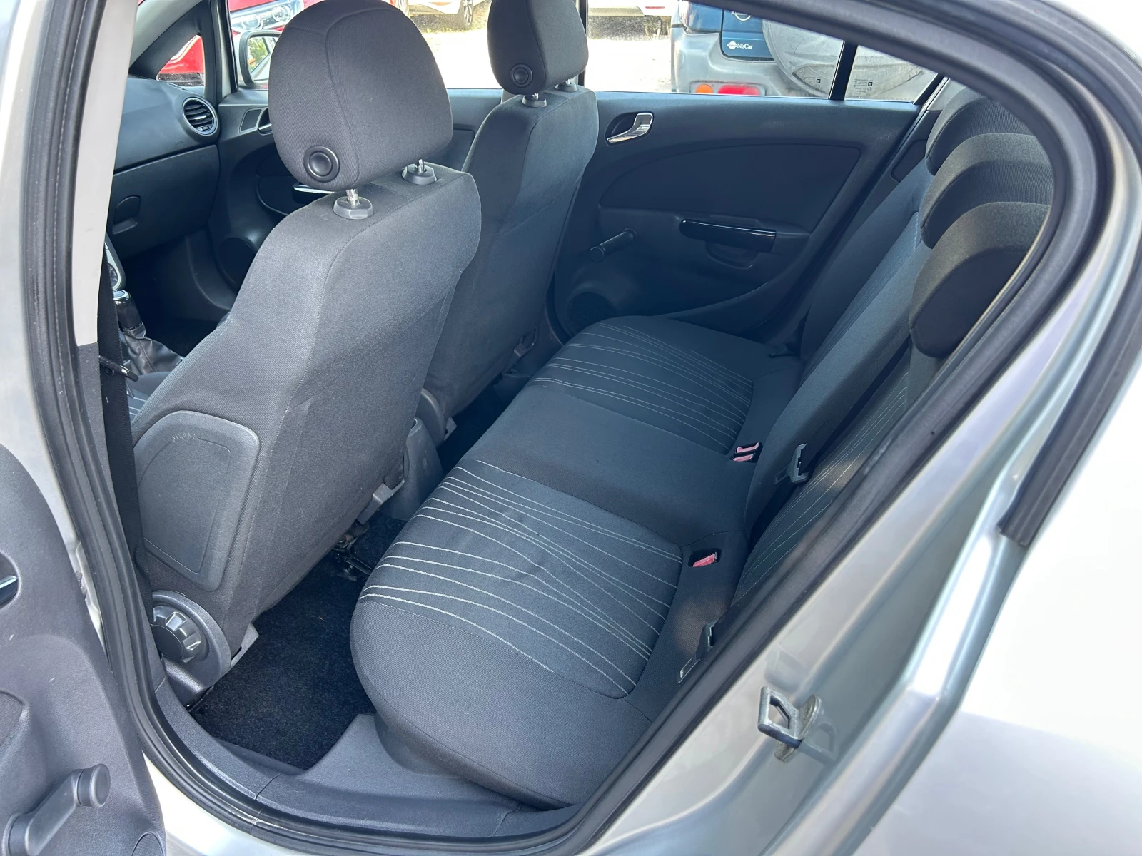 Opel Corsa 1.2I 16V EURO4, снимка 11 - Автомобили и джипове - 54863981