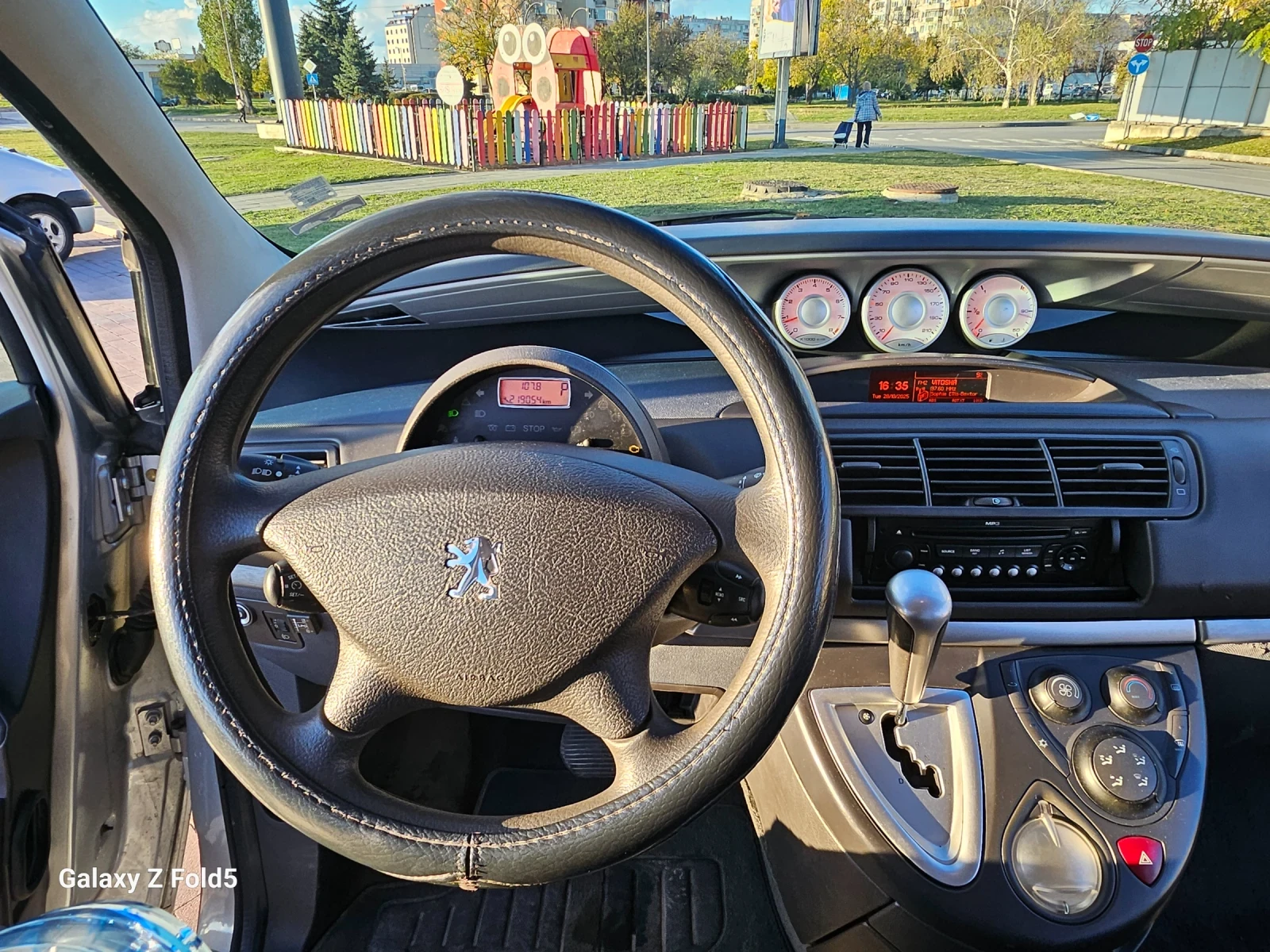 Peugeot 807 Peugeot 807 LPG AUTOMAT, снимка 4 - Автомобили и джипове - 55145959