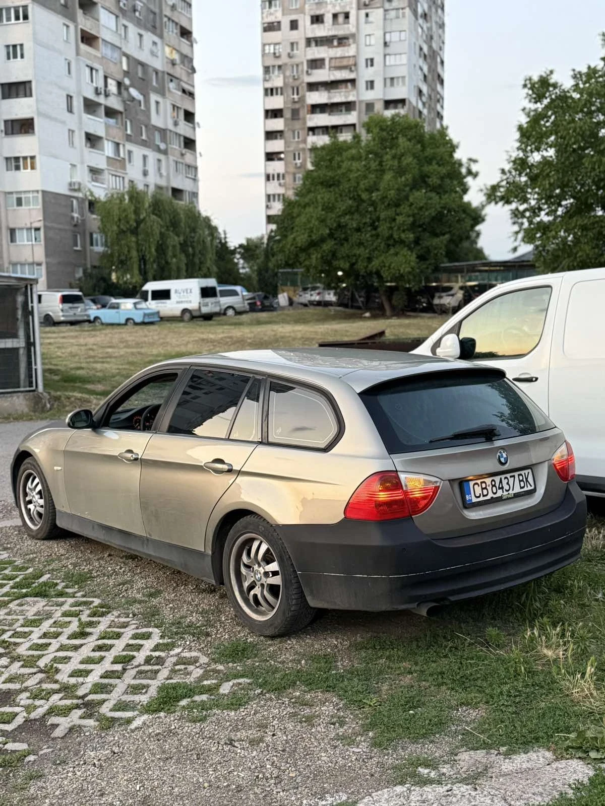 BMW 320 M47 163 к.с. | Ръчна | Без DPF | Обслужен, снимка 8 - Автомобили и джипове - 55327352