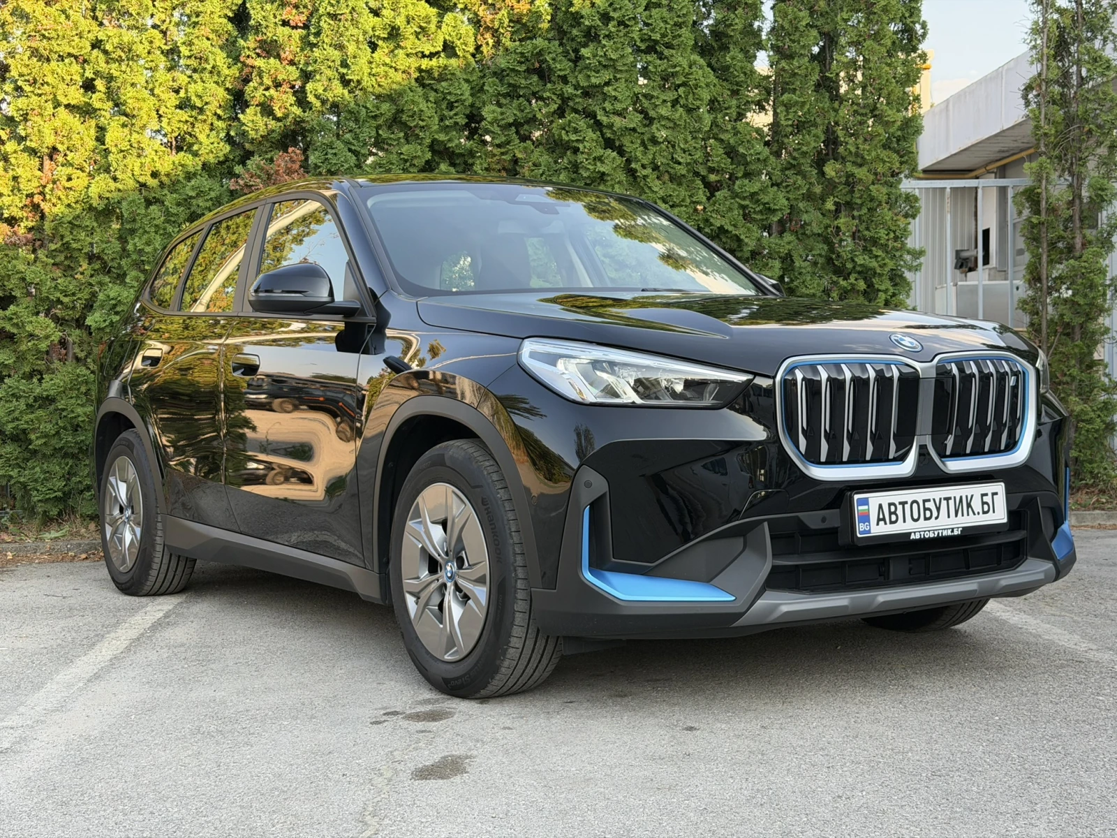BMW iX1 xDrive30