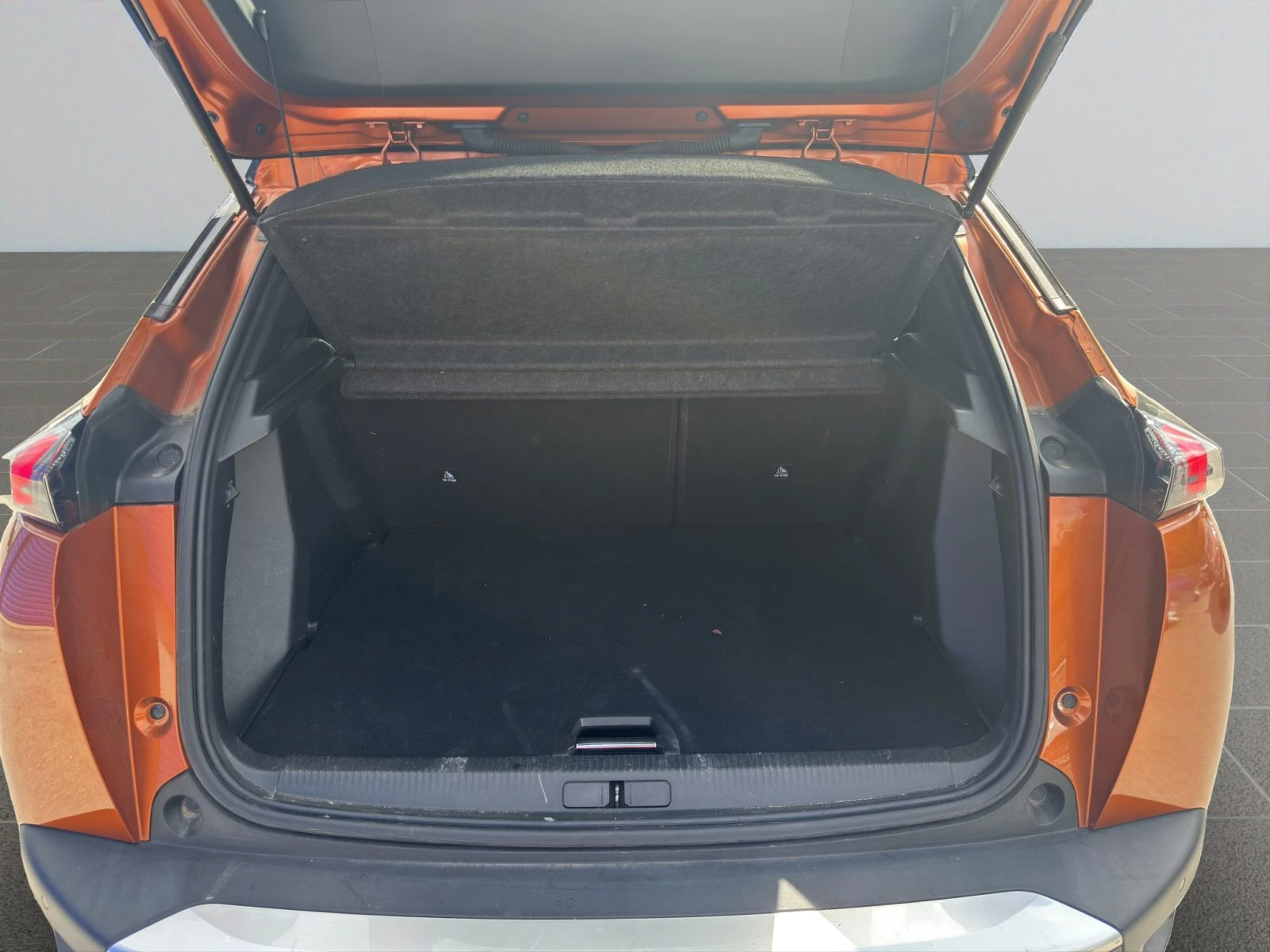 Peugeot 2008 GT Line//2006R15 | Mobile.bg � ����������� 14