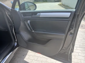 VW Touareg V6 3.0TDI* КОЖА* ПОДГРЕВ* , снимка 15