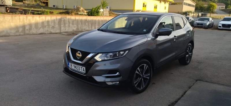 Nissan Qashqai, снимка 10 - Автомобили и джипове - 47914479