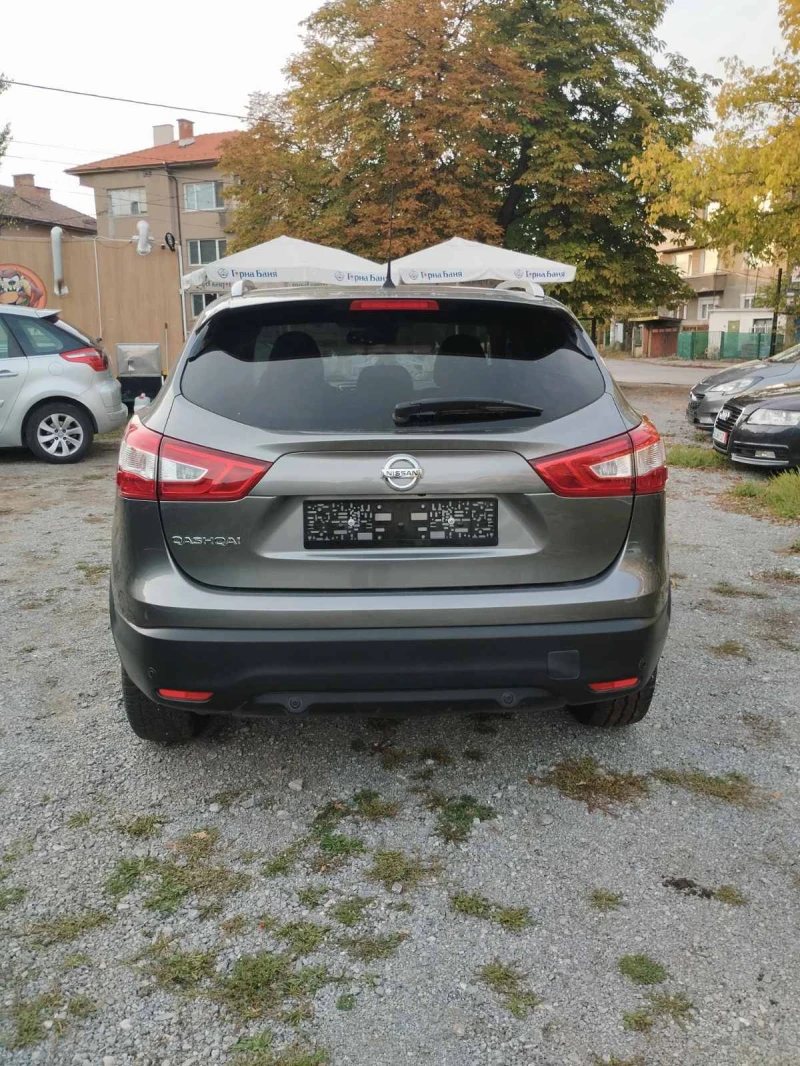 Nissan Qashqai 1.6 dci, снимка 3 - Автомобили и джипове - 47519164