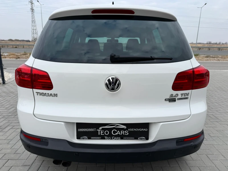 VW Tiguan 2.0 TDI 140к.с 4MOTION / DSG / HIGHLINE / NAVI, снимка 6 - Автомобили и джипове - 48146149