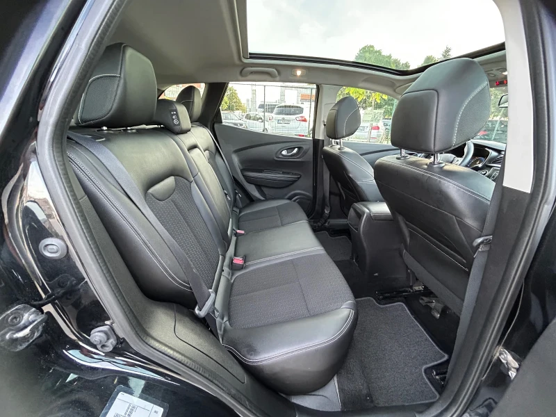 Renault Kadjar 1.2Tce/ЕURO 6/NAVi/131 k.c./KAMERA, снимка 11 - Автомобили и джипове - 51501206