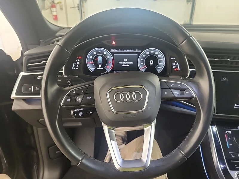 Audi Q8  55 TFSI e Quattro Plug-In Hybrid, снимка 11 - Автомобили и джипове - 53330625