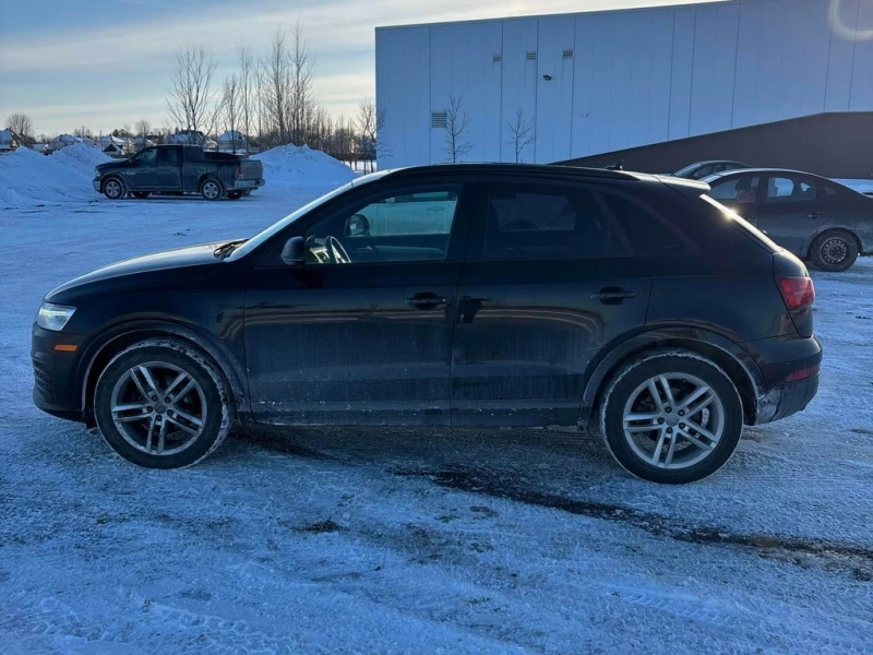 Audi Q3 * Komfort * CARFAX * ПОДГРЕВИ * PANO, снимка 2 - Автомобили и джипове - 53434101