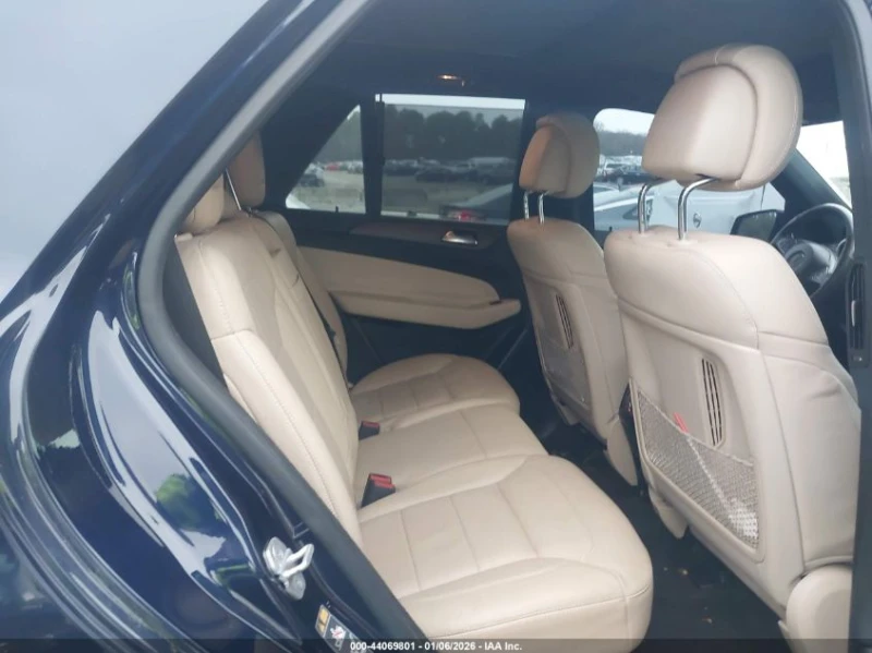 Mercedes-Benz GLE 500 550E Plug-In Hybrid 4MATIC, снимка 8 - Автомобили и джипове - 53446222