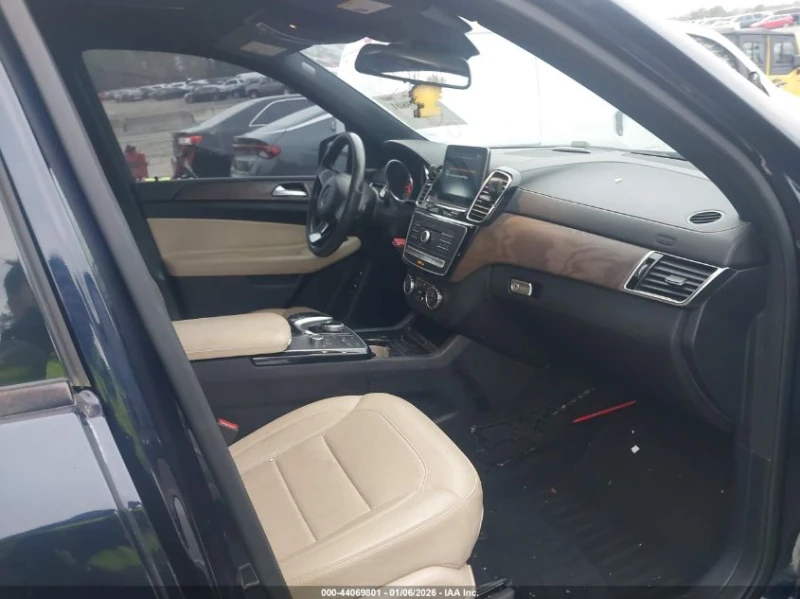 Mercedes-Benz GLE 500 550E Plug-In Hybrid 4MATIC, снимка 5 - Автомобили и джипове - 53446222