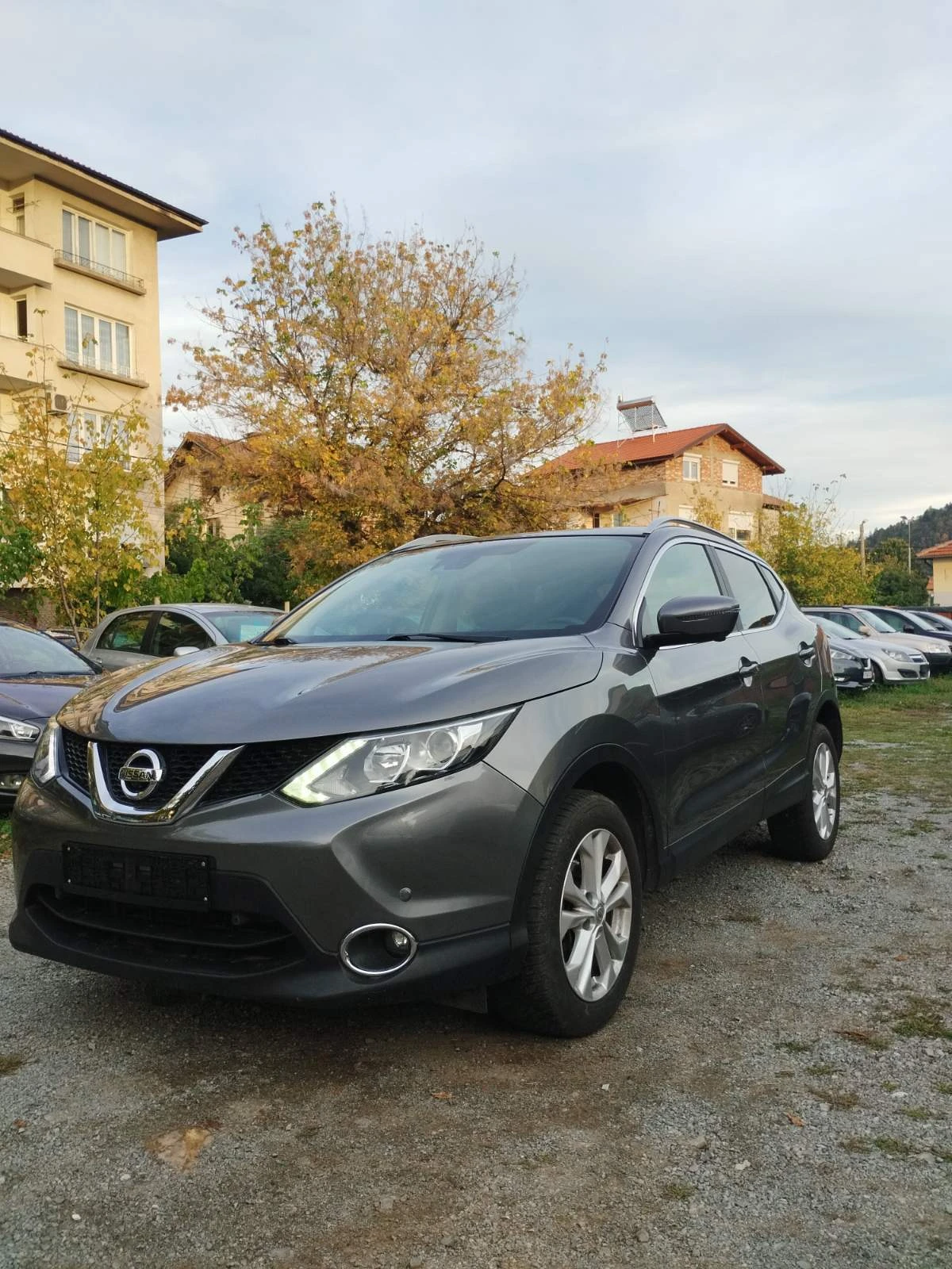 Nissan Qashqai 1.6 dci КАТО НОВ  - изображение 3