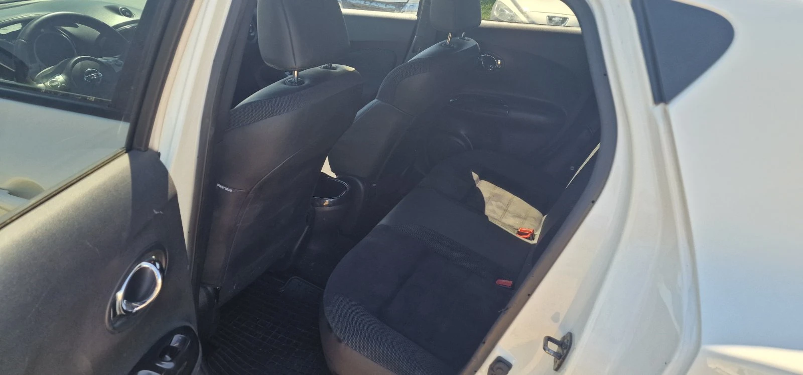 Nissan Juke 1.6I - изображение 8