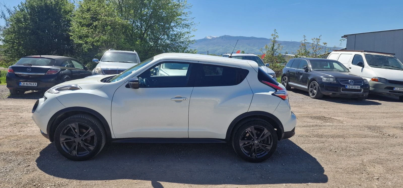 Nissan Juke 1.6I - изображение 2