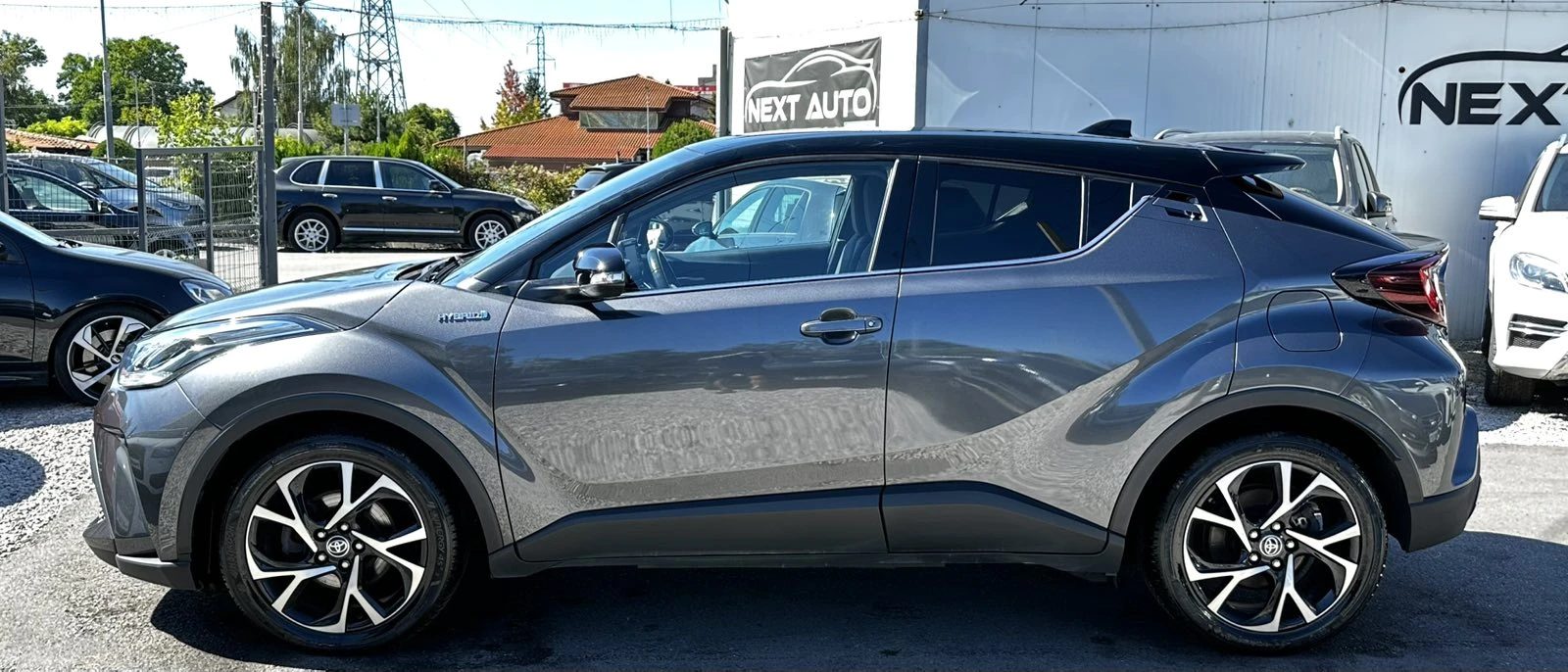 Toyota C-HR 2.0HYBRID 184HP LED LANE ASSIST DISTRONIC  - изображение 8