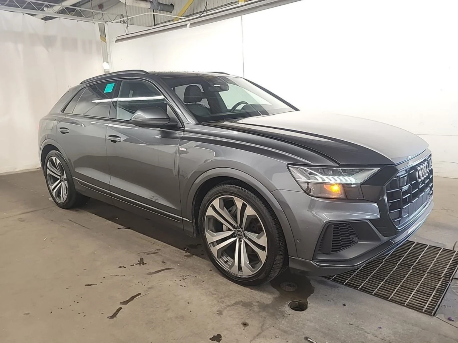 Audi Q8  55 TFSI e Quattro Plug-In Hybrid - изображение 2